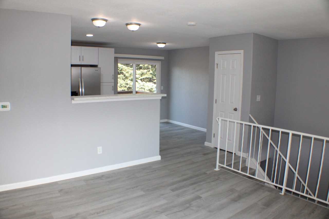 2080 Poteae Cir - Photo 6 of 19