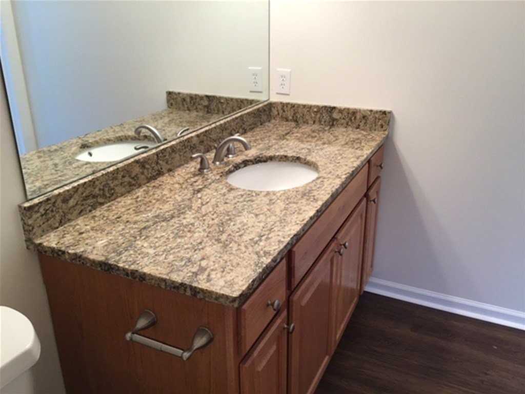 307 S Magnolia St #1 - Photo 3 of 10