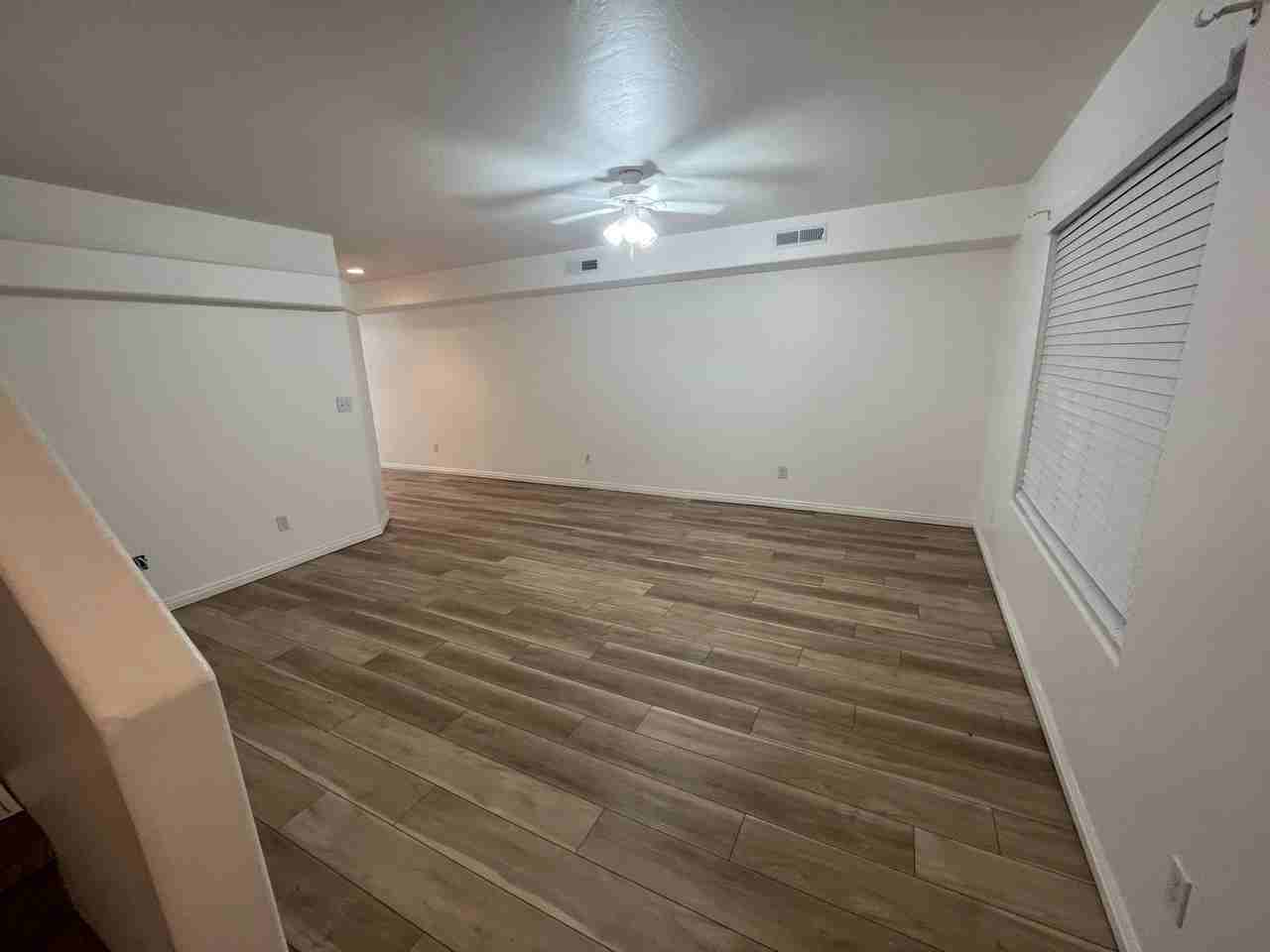 1735 Wn #2202 - Photo 2 of 20