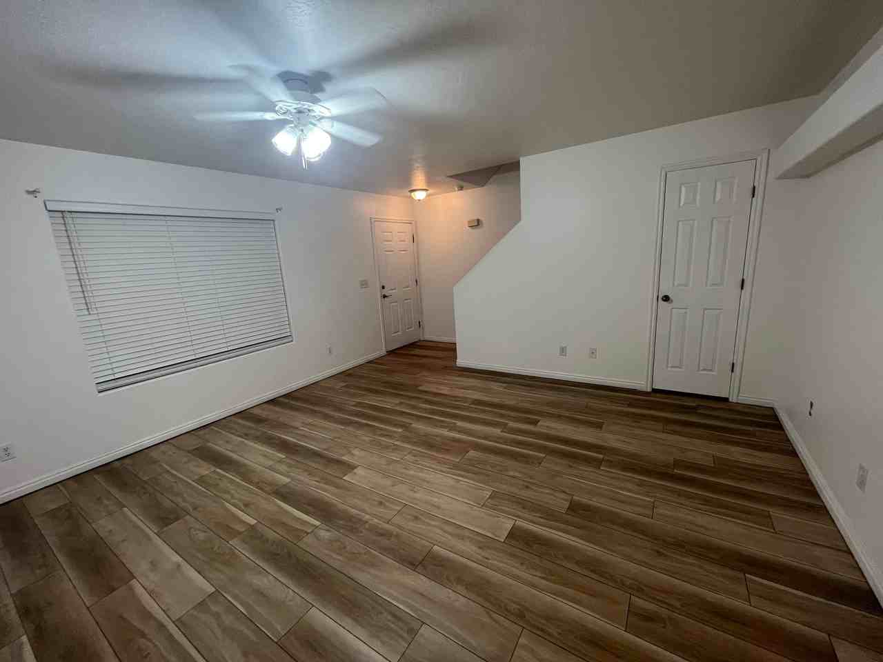 1735 Wn #2202 - Photo 3 of 20