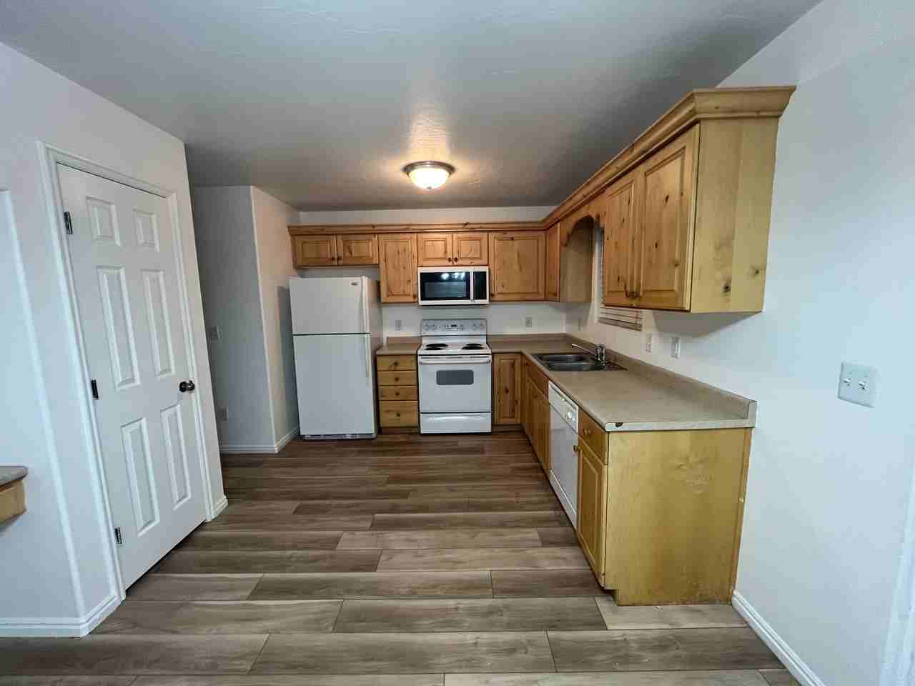 1735 Wn #2202 - Photo 6 of 20