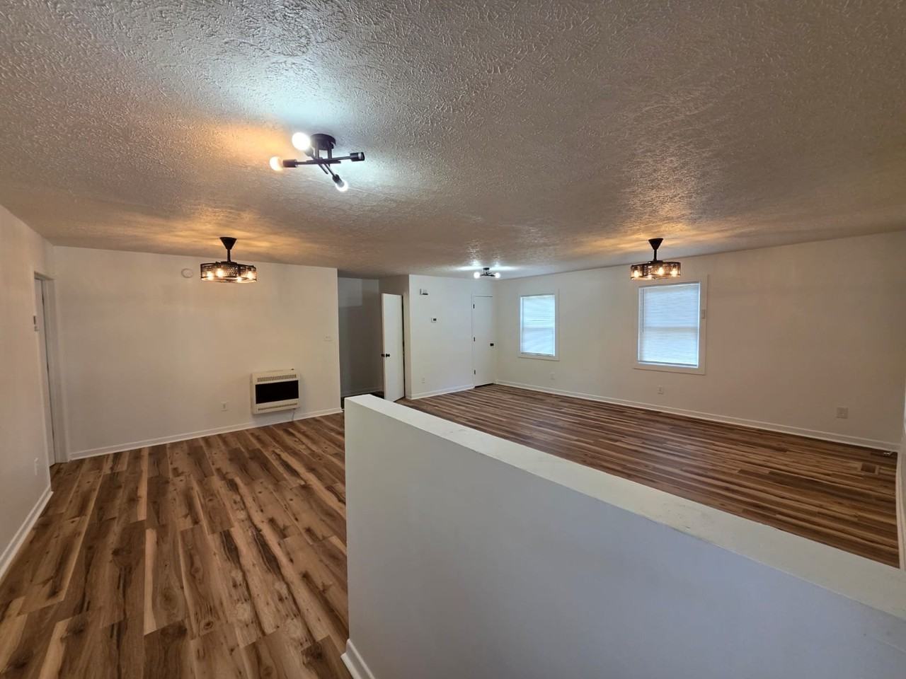 1323 Old Roane St - Photo 4 of 12