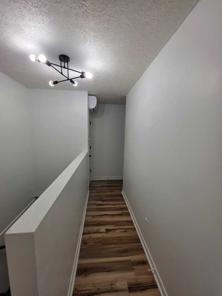 1323 Old Roane St - Photo 6 of 12