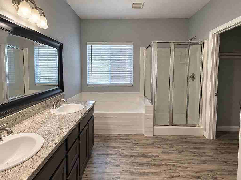 6602 Escallonia Way - Photo 3 of 17