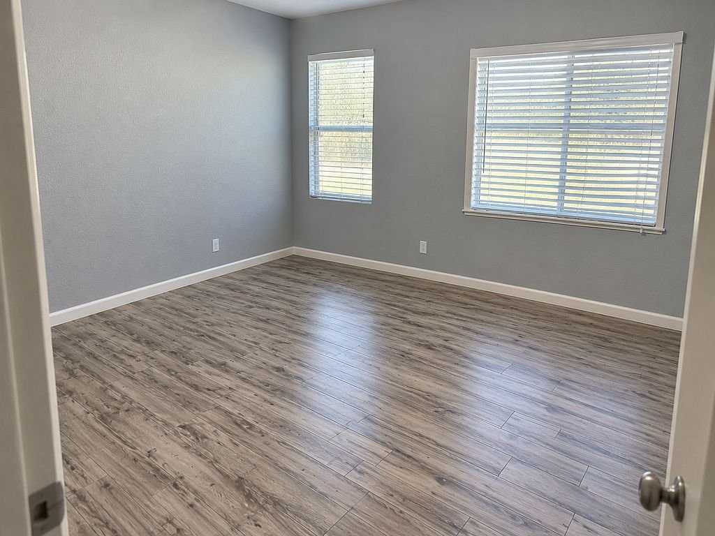 6602 Escallonia Way - Photo 4 of 17