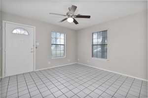 featured image of 927 W Formosa Blvd #4