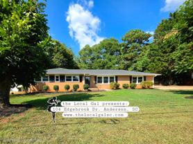 104 Edgebrook Dr - Photo 1 of 1