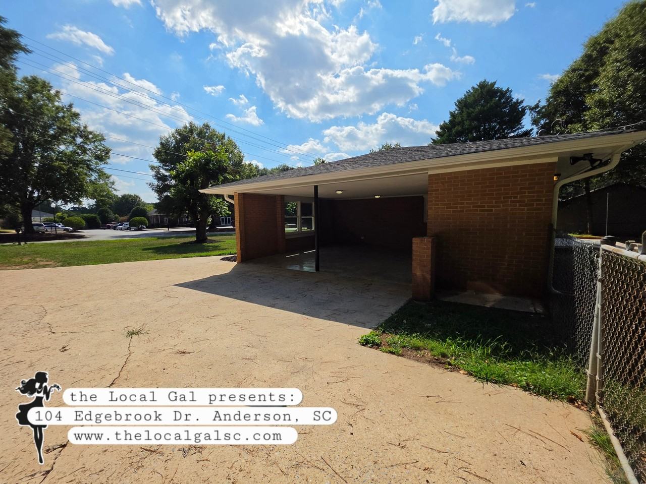 104 Edgebrook Dr - Photo 3 of 34
