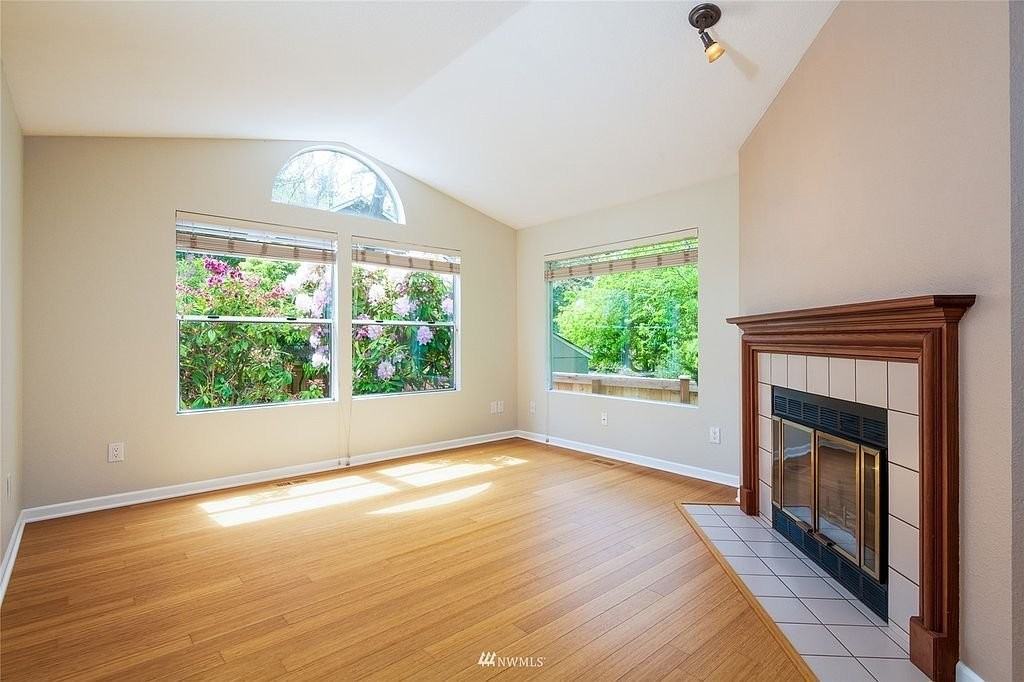 18230 40th Ave W - Photo 2 of 14