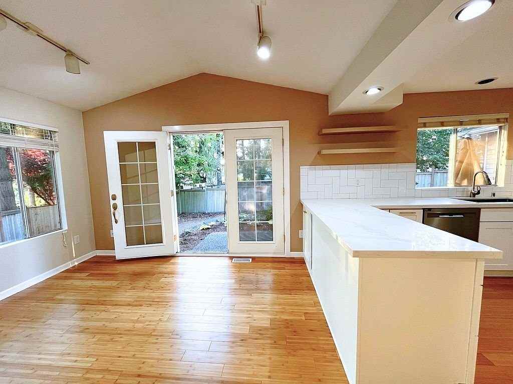 18230 40th Ave W - Photo 6 of 14