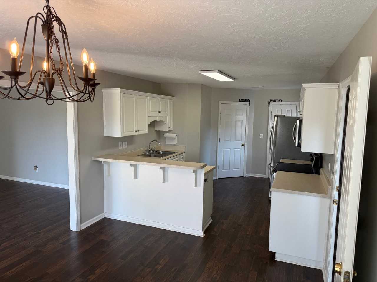 223 Sand Fox Pl - Photo 3 of 15