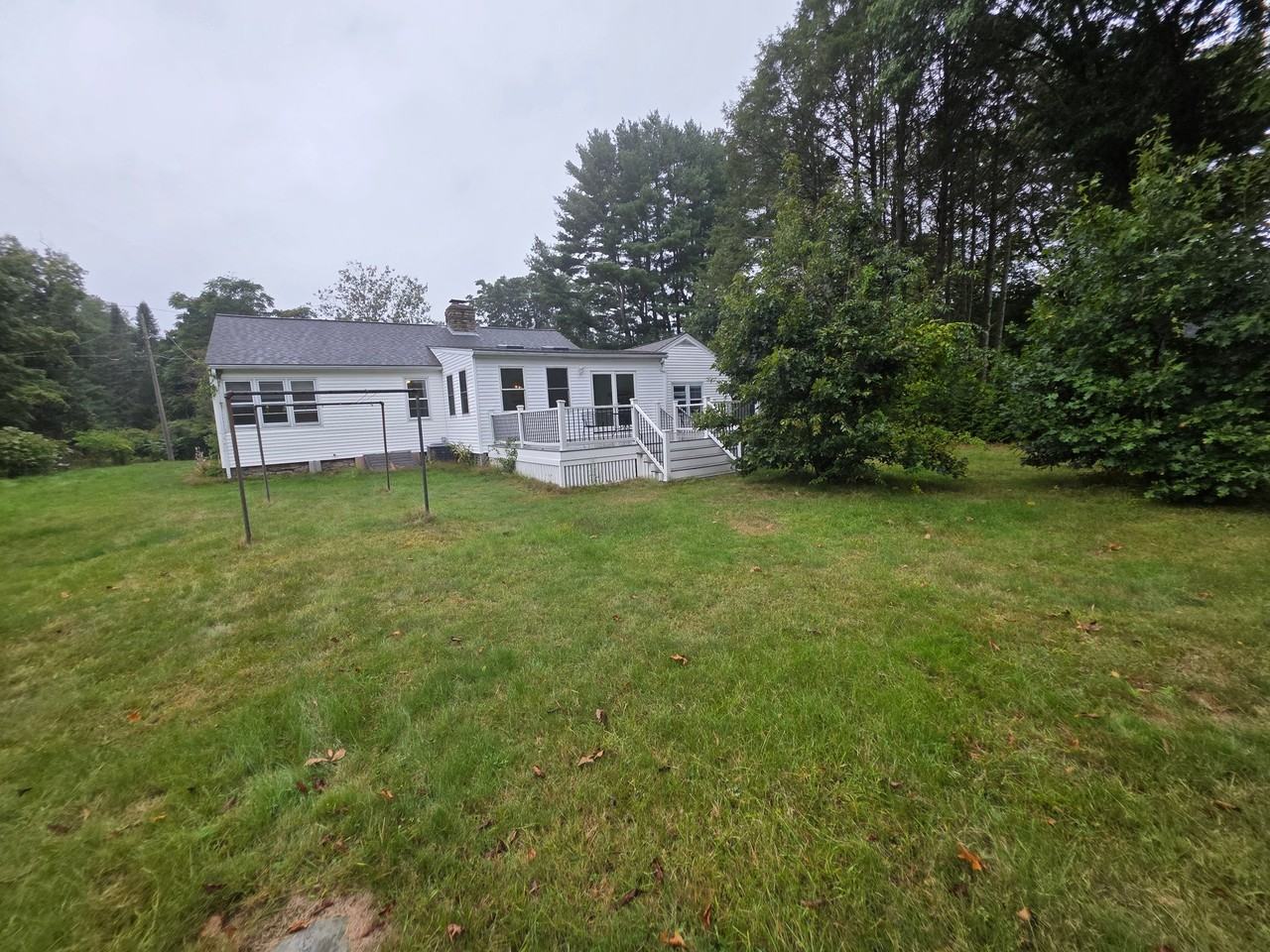 1920 Hill St - Photo 2 of 13