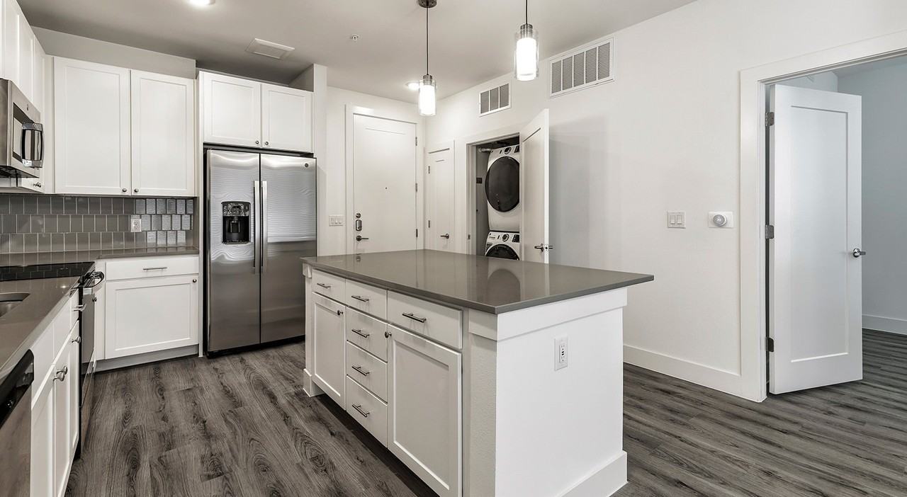 6507 E Riverside Dr #1235 - Photo 2 of 11