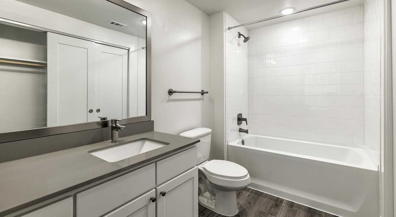 6507 E Riverside Dr #1235 - Photo 7 of 11