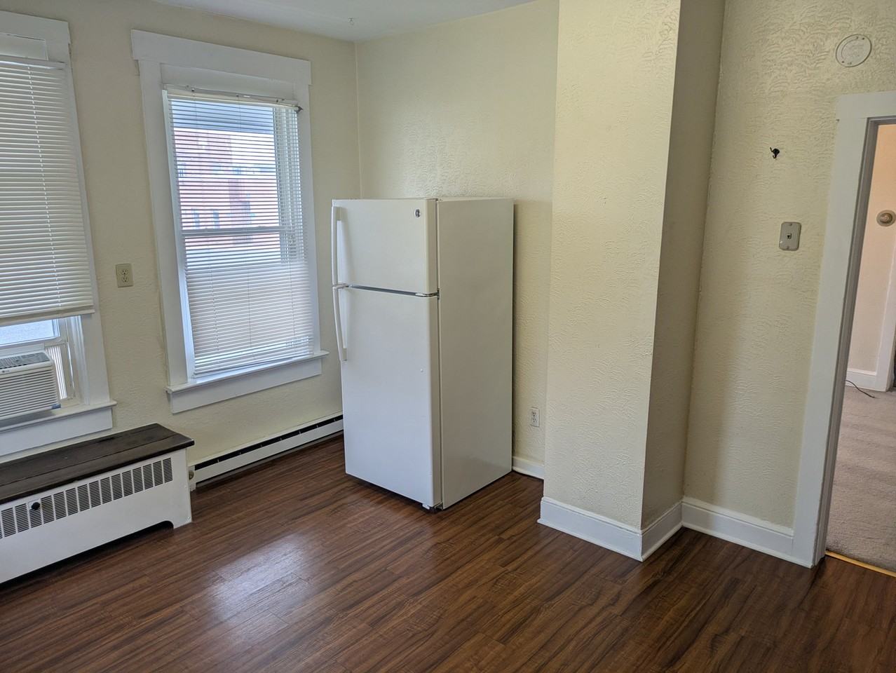 34 E Washington St #101 - Photo 4 of 11