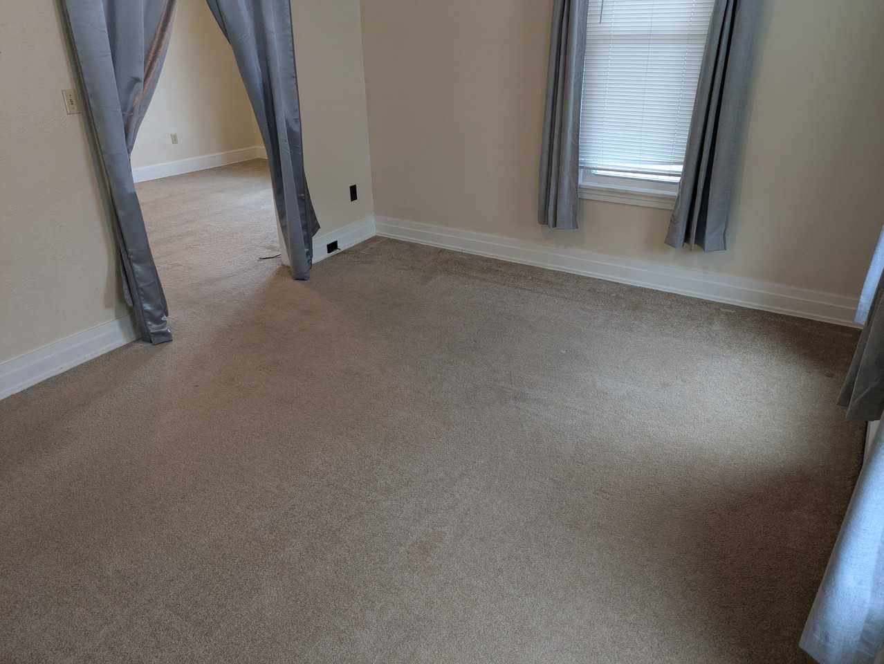 34 E Washington St #101 - Photo 7 of 11