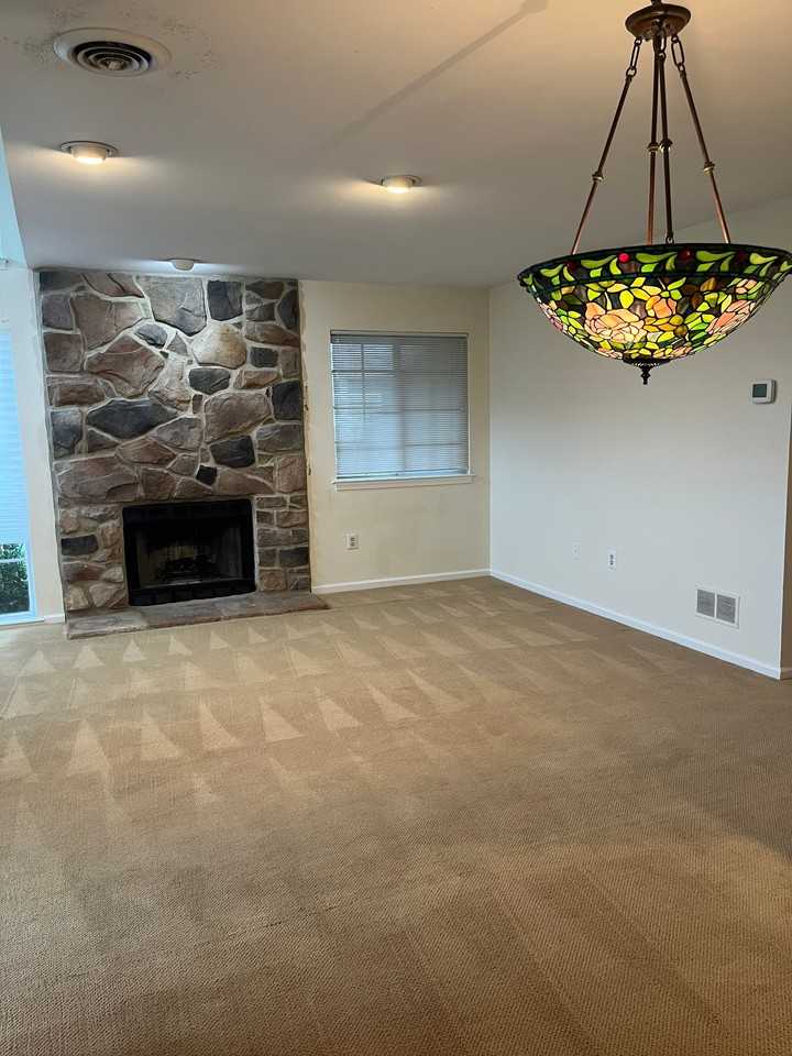 749 Patrick Pl - Photo 6 of 18