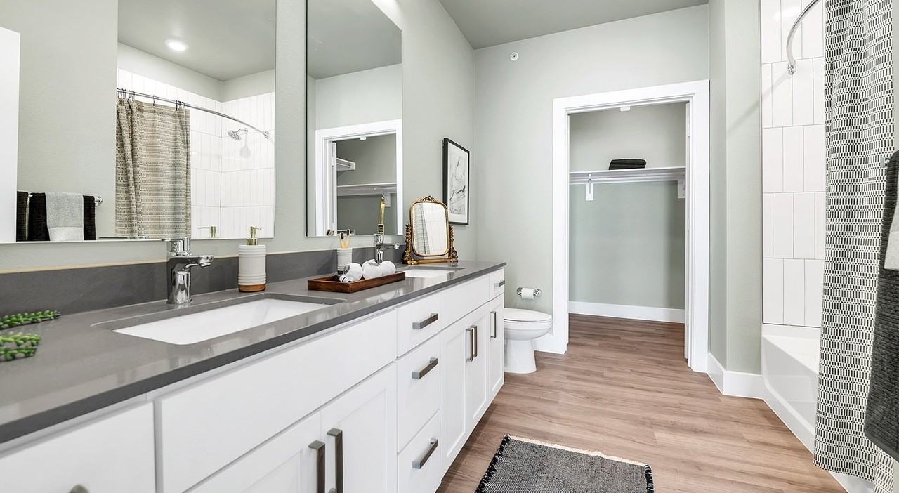 6400 E Riverside Dr #1307 - Photo 6 of 14