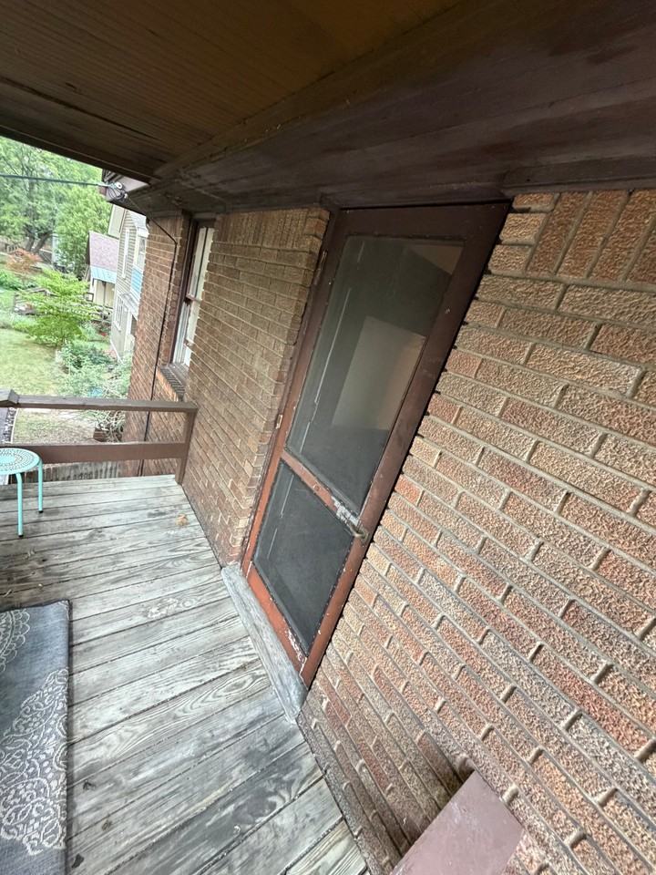 1404 N Church St #2 - Photo 6 of 7