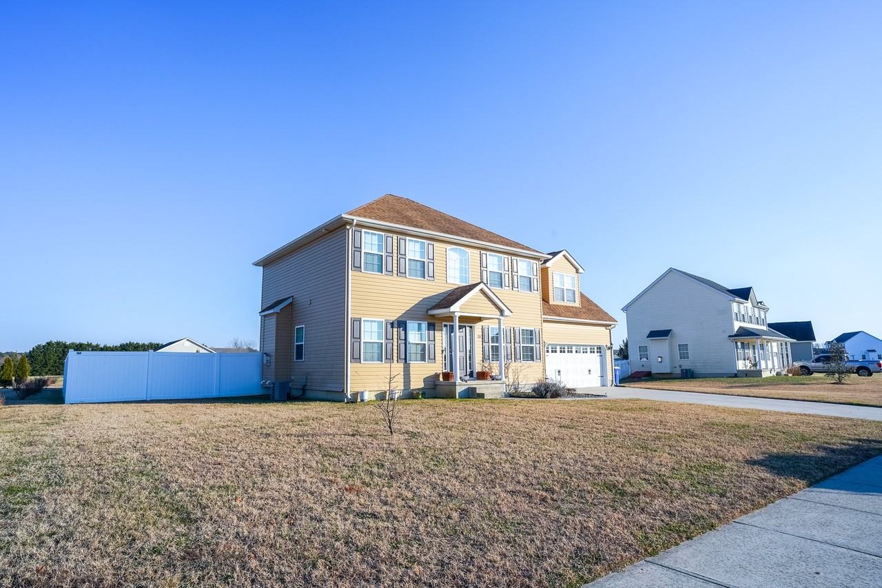 23 Spring Dale Ln - Photo 2 of 35