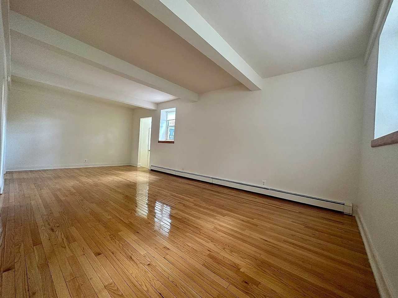 476 Howard Ave #3AA - Photo 6 of 16