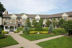 featured image of 150 Secatogue Ave #4D