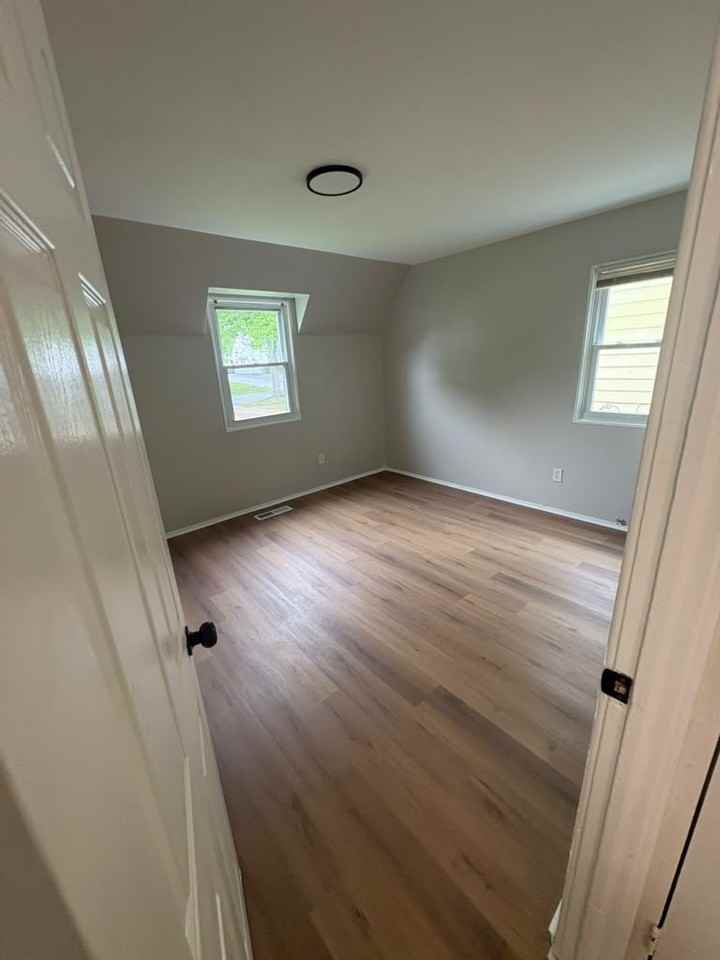 19114 Meadowlark Ln - Photo 2 of 15