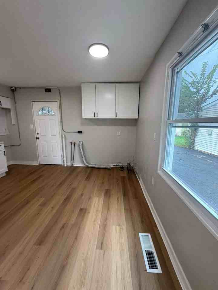 19114 Meadowlark Ln - Photo 7 of 15