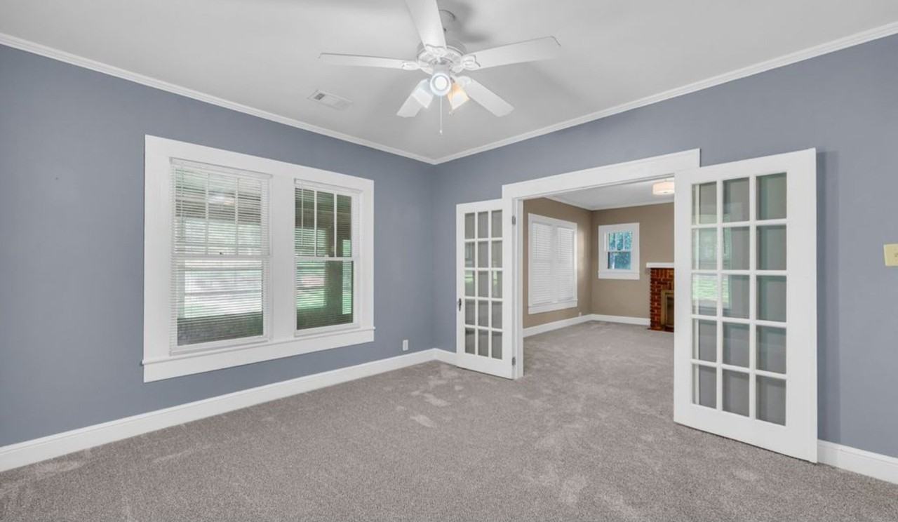 205 Athens St - Photo 5 of 16