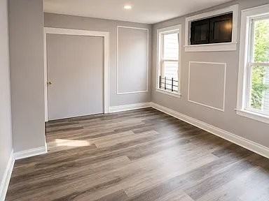192 Isabella Ave #1 - Photo 5 of 6