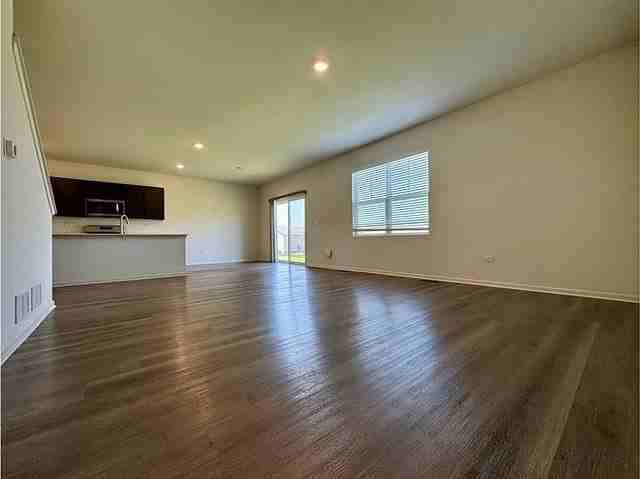 13520 S Carmel Blvd - Photo 3 of 10