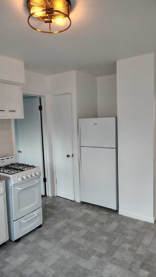 2738 Hessing St #11 - Photo 3 of 11