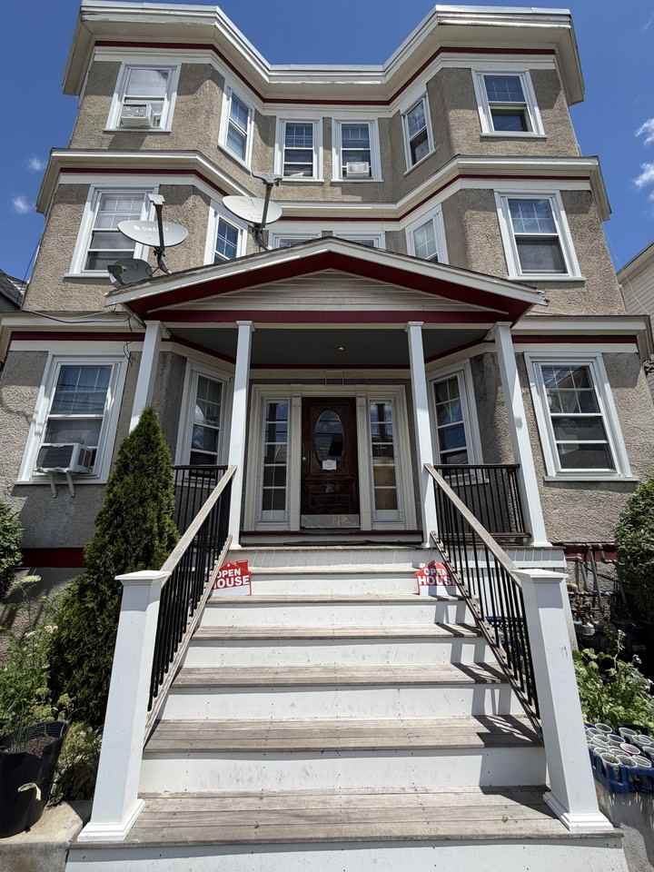 12 Dolphin Ave #3