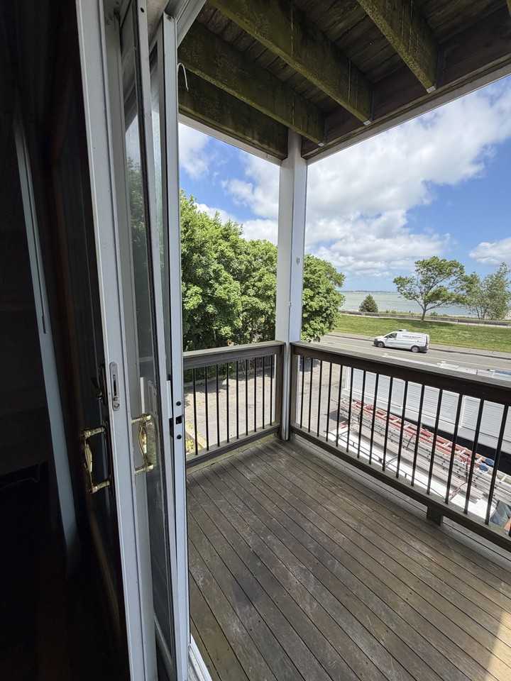 12 Dolphin Ave #3 - Photo 2 of 14