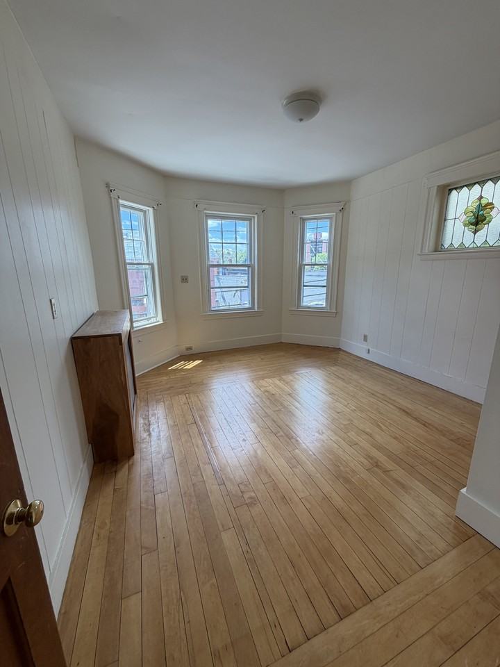 12 Dolphin Ave #3 - Photo 6 of 14