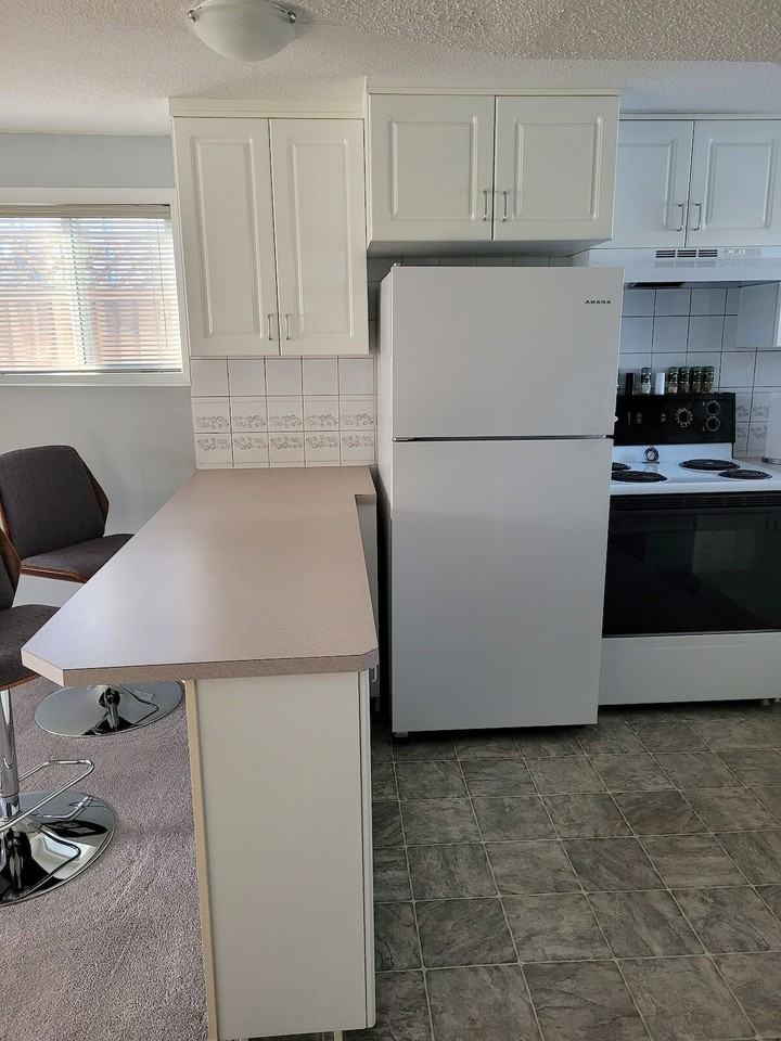 444 Trafford Dr Nw - Photo 2 of 27