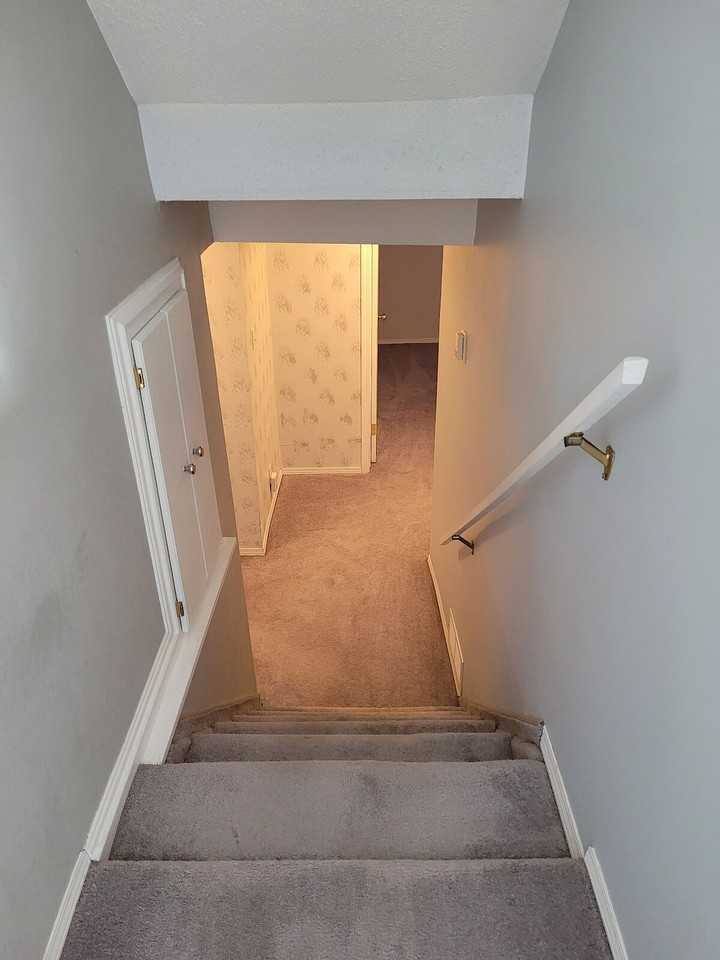 444 Trafford Dr Nw - Photo 3 of 27