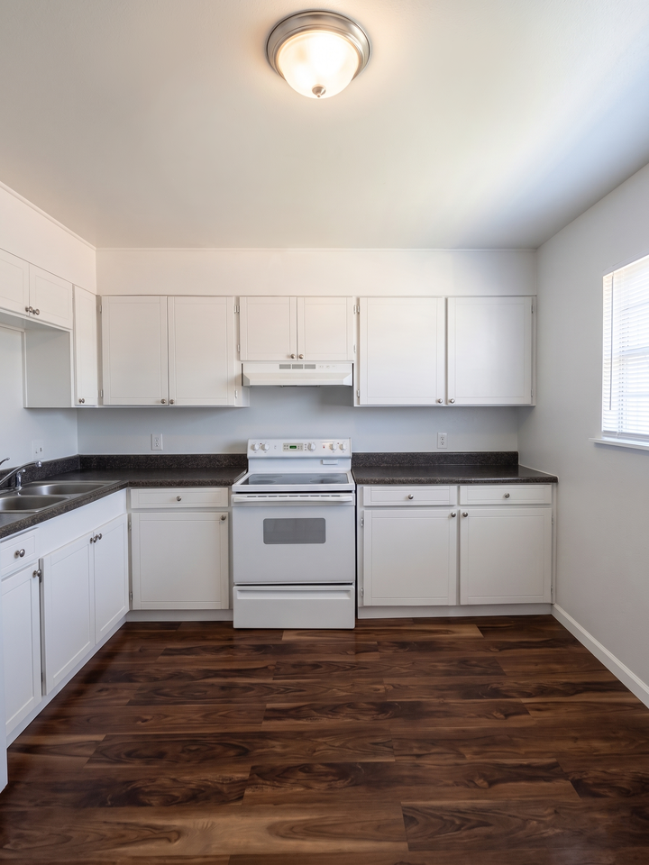 301 Hudson St #2 - Photo 2 of 9