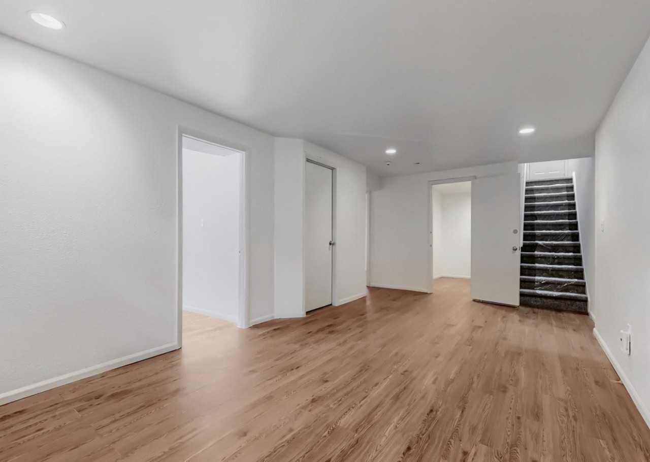 13641 E Nevada Pl #13641 - Photo 5 of 7