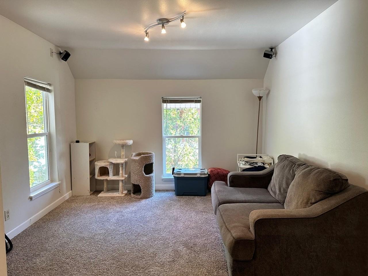1012 Lincoln Ave - Photo 7 of 14
