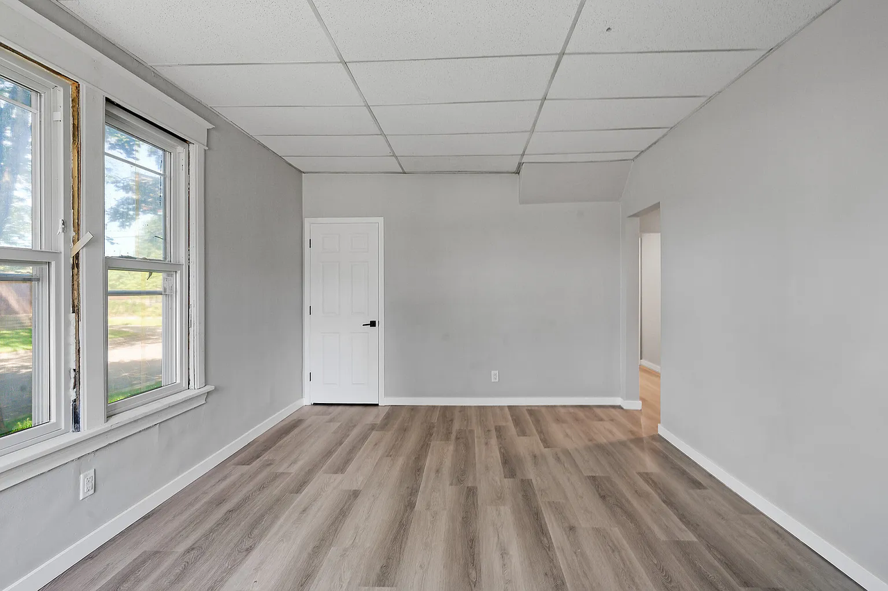 1541 Carroll Ave #1MAINLEVEL - Photo 2 of 14