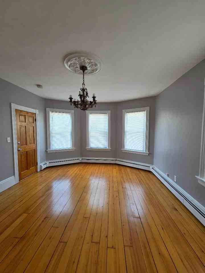 20 Goddard St #2 - Photo 5 of 16