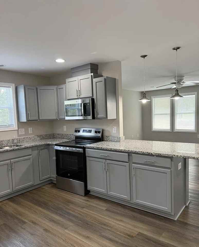 622 Rainey Dr #622 - Photo 3 of 15