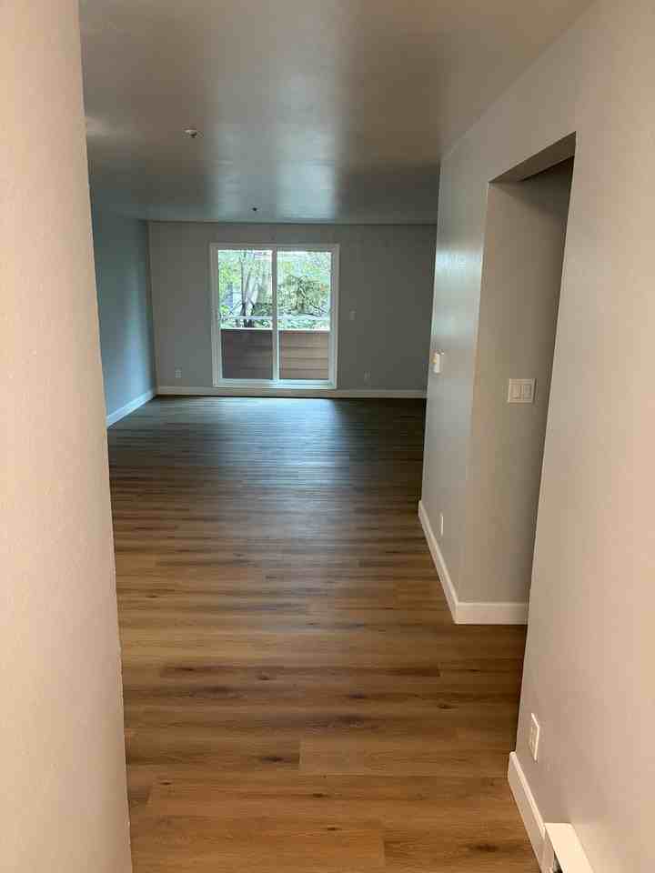 2901 Macarthur Blvd #NA - Photo 4 of 13