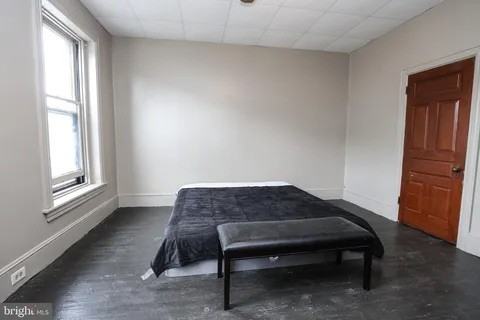709 W Norwegian St #NA - Photo 7 of 19
