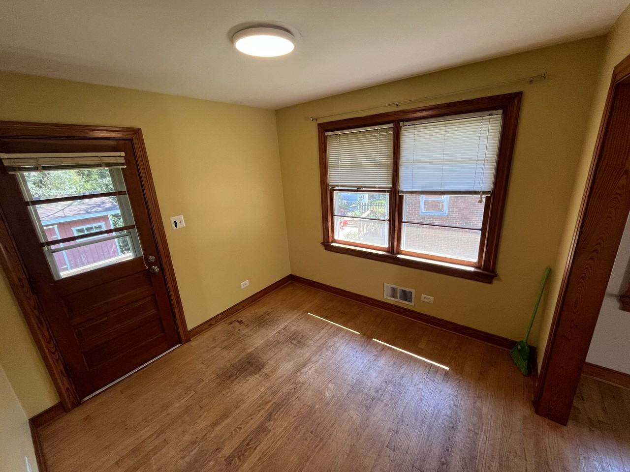 2408 Sunset Rd #NA - Photo 4 of 9