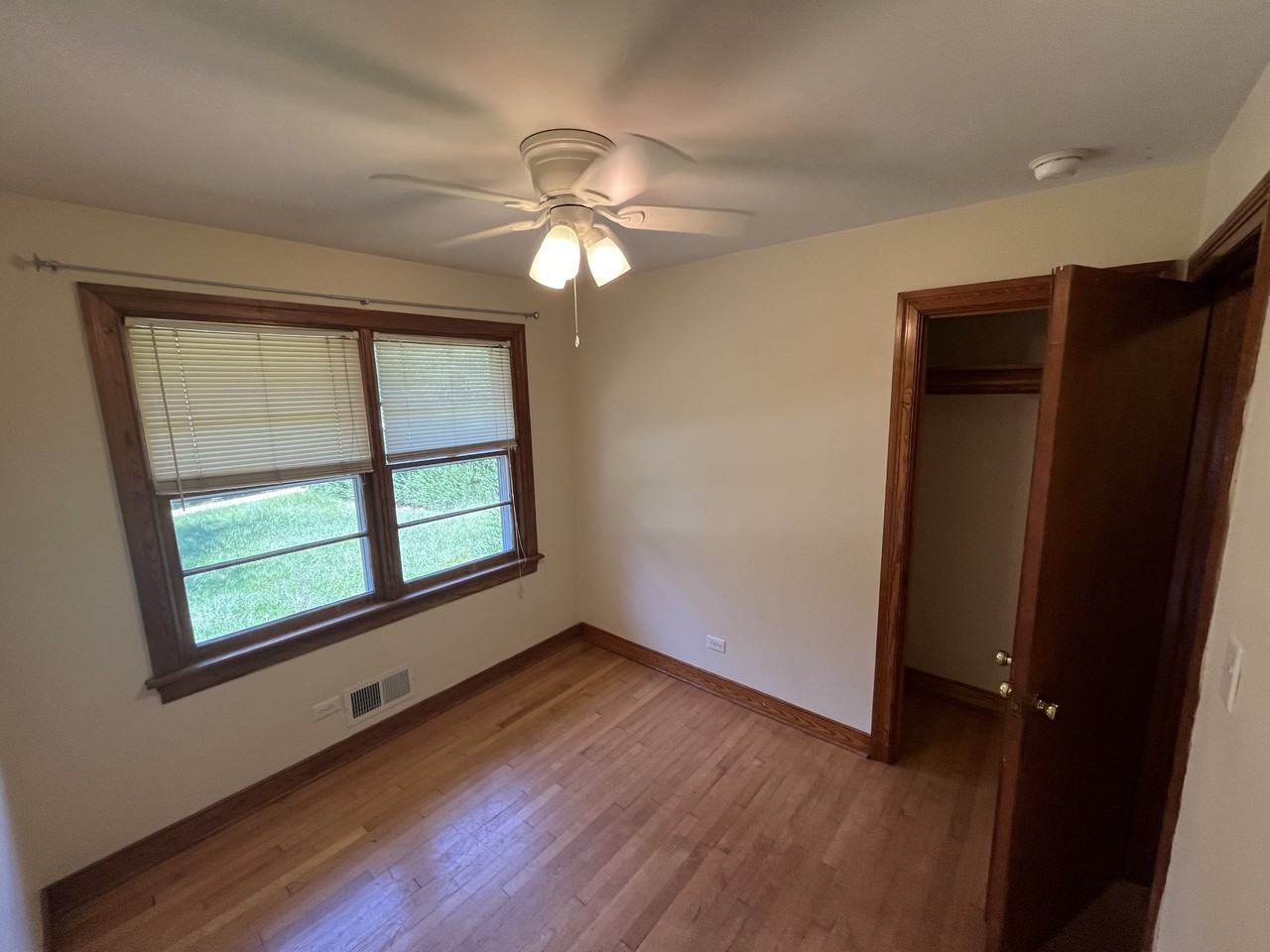 2408 Sunset Rd #NA - Photo 5 of 9