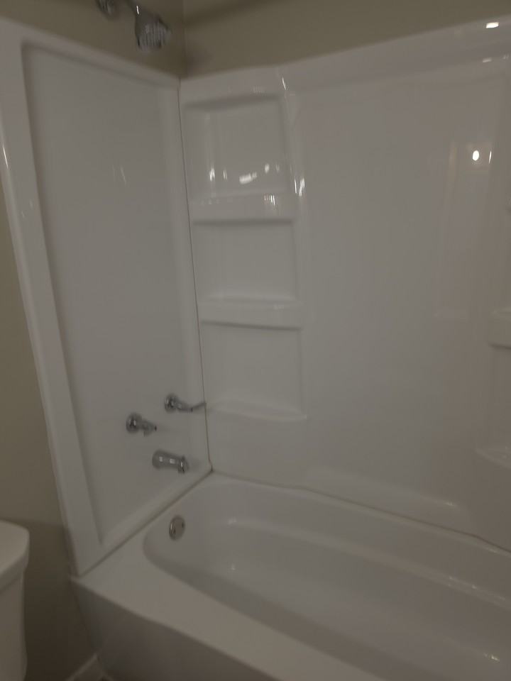 19 Maxwell St #1 - Photo 4 of 10