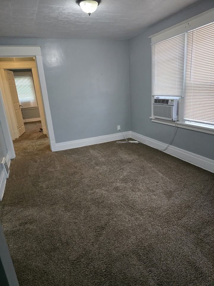 76 Marne Rd - Photo 2 of 9
