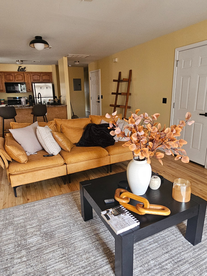 21 Orient Ave #2 - Photo 2 of 18
